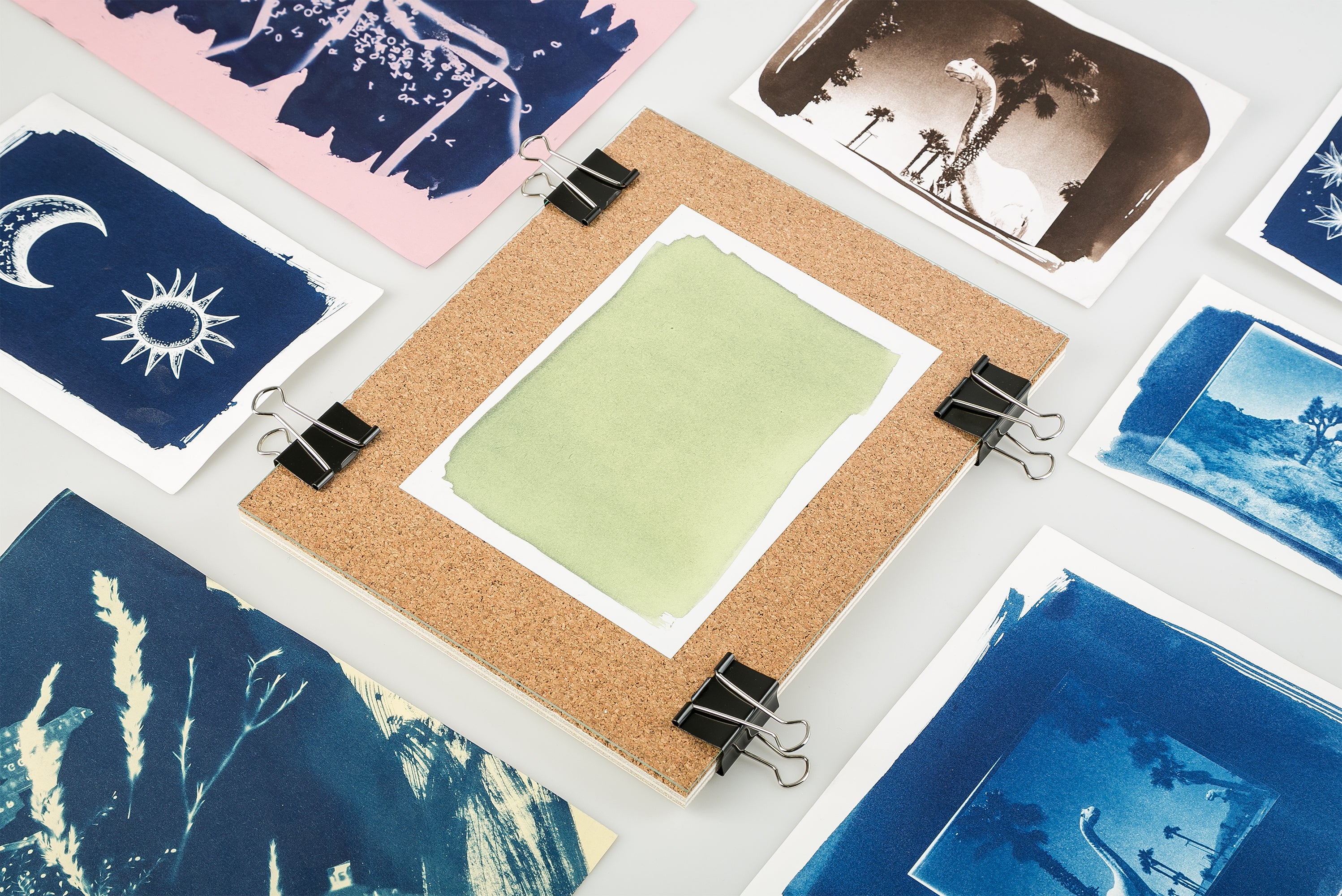 Clip frame for cyanotype, solarfast, argyrotype (24x30cm)